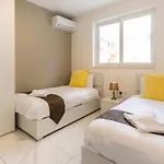 Apartman Spacious 3bd Family With Terrace - By Hostmt