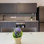 Spacious 3bd Family With Terrace - By Hostmt