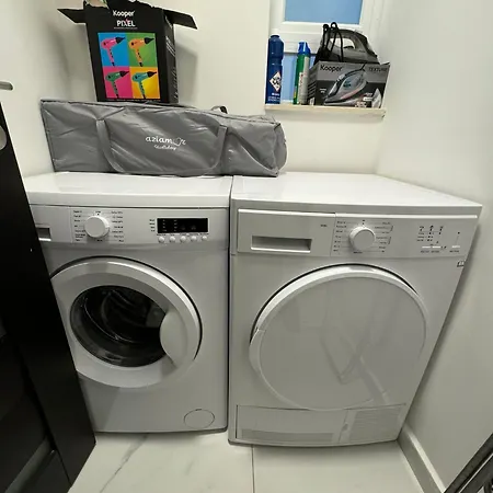 Апартаменты Spacious 3bd Family With Terrace - By Hostmt Сент-Полс-Бей